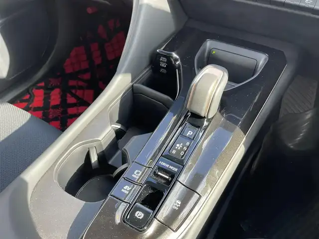 トヨタ クラウン スポーツ Z 千葉県 2024(令6)年 0.1万km 黄 ワンオーナー/純正ナビ【フルセグ、Miracast】/純正21インチアルミホイール/モデリスタエアロ（フロント・サイド・リア）/全方位カメラ/バックカメラ/ビルトインETC2.0/前後コーナーセンサー/前席パワーシート（D席メモリー付）/前席シートヒーター・ベンチレーション/パワーバックドア/PCS/BSM/HUD/LDA/PCS/PDA/RCTA/RCD/PKSB/SEA/AVSP/RSA/タイプC充電/4WD　　　/オートライト/オートハイビーム/保証書