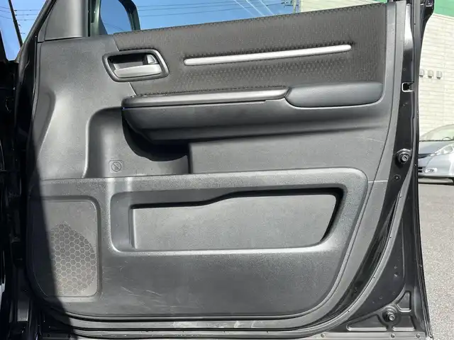 ホンダ ステップワゴン スパーダ クルスピセンシング 群馬県 2018(平30)年 6万km プレミアムスパークルブラックパール ホンダセンシング/・衝突軽減ブレーキシステム/・車線維持支援システム/・アダクティブクルーズコントロール/・路外逸脱抑制機能/純正9型SDナビゲーション/（CD/DVD/SD/BT/フルセグTV）/バックカメラ/両側パワースライドドア/純正フリップダウンモニター/純正前後ドライブレコーダー/ハーフレザーシート/前席シートヒーター/ステアリングスイッチ/LEDヘッドライト/パドルシフト/アイドリングストップ/電格ミラー/ドアバイザー/純正フロアマット/社外16インチアルミホイール/スタッドレスタイヤ積込