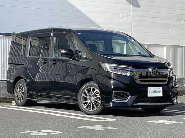ホンダ ステップワゴン スパーダ クルスピセンシング 群馬県 2018(平30)年 6万km プレミアムスパークルブラックパール ホンダセンシング/・衝突軽減ブレーキシステム/・車線維持支援システム/・アダクティブクルーズコントロール/・路外逸脱抑制機能/純正9型SDナビゲーション/（CD/DVD/SD/BT/フルセグTV）/バックカメラ/両側パワースライドドア/純正フリップダウンモニター/純正前後ドライブレコーダー/ハーフレザーシート/前席シートヒーター/ステアリングスイッチ/LEDヘッドライト/パドルシフト/アイドリングストップ/電格ミラー/ドアバイザー/純正フロアマット/社外16インチアルミホイール/スタッドレスタイヤ積込