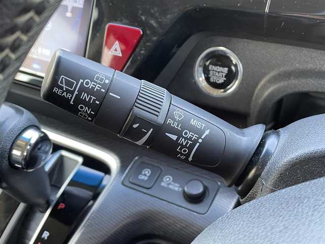 ホンダ ステップワゴン スパーダ クルスピセンシング 群馬県 2018(平30)年 6万km プレミアムスパークルブラックパール ホンダセンシング/・衝突軽減ブレーキシステム/・車線維持支援システム/・アダクティブクルーズコントロール/・路外逸脱抑制機能/純正9型SDナビゲーション/（CD/DVD/SD/BT/フルセグTV）/バックカメラ/両側パワースライドドア/純正フリップダウンモニター/純正前後ドライブレコーダー/ハーフレザーシート/前席シートヒーター/ステアリングスイッチ/LEDヘッドライト/パドルシフト/アイドリングストップ/電格ミラー/ドアバイザー/純正フロアマット/社外16インチアルミホイール/スタッドレスタイヤ積込