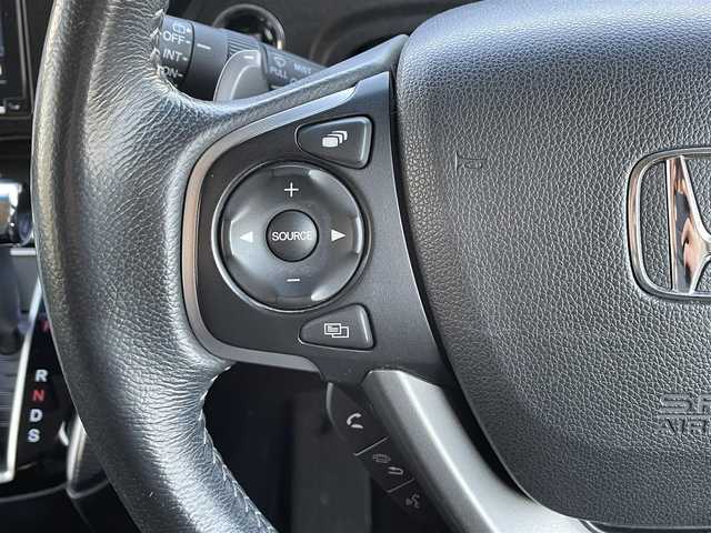 ホンダ ステップワゴン スパーダ クルスピセンシング 群馬県 2018(平30)年 6万km プレミアムスパークルブラックパール ホンダセンシング/・衝突軽減ブレーキシステム/・車線維持支援システム/・アダクティブクルーズコントロール/・路外逸脱抑制機能/純正9型SDナビゲーション/（CD/DVD/SD/BT/フルセグTV）/バックカメラ/両側パワースライドドア/純正フリップダウンモニター/純正前後ドライブレコーダー/ハーフレザーシート/前席シートヒーター/ステアリングスイッチ/LEDヘッドライト/パドルシフト/アイドリングストップ/電格ミラー/ドアバイザー/純正フロアマット/社外16インチアルミホイール/スタッドレスタイヤ積込