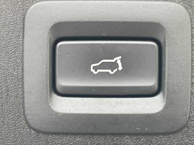 マツダ ＣＸ－５ XD Lパッケージ 道北・旭川 2017(平29)年 7.2万km スノーフレイクホワイトパールマイカ /4WD//BOSEサウンド//純正SDナビ//CD/DVD/AUX/USB/BT/フルセグ//パワーバックドア//黒革シート//運転席メモリシート//パワーシート//シートヒーター//純正１７インチアルミホイール//衝突軽減ブレーキ//レーンキープアシスト//レーダークルーズコントロール//ブラインドスポットモニタリング//アイドリングストップ//コーナーセンサー//誤発進抑制//ヘッドアップディスプレイ//ステアリングヒーター//オートハイビーム//オートライト//LEDヘッドライト//フォグライト//リアフォグ//ヘッドライトウォッシャー//オートリトラミラー//オートワイパー//ETC//純正フロアマット//フロントデアイサー