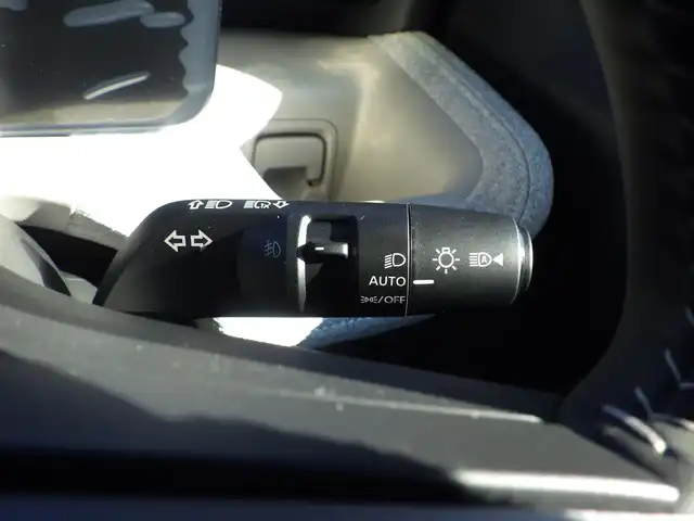 日産 ルークス ハイウェイスター X 千葉県 2025(令7)年 0.1千km パールⅡ ハイウェイスターX　9インチディスプレイオーディオDJ1（137/500）バックビューモニター（32780）/エマージェンシーブレーキ/アイドリングストップ/両側パワースライドドア/ディスプレイオーディオ/【Apple CarPlay　Android Auto対応】/【Bluetooth接続】/バックカメラ/前席シートヒーター/革巻きステアリング/ステアリングヒーター/ステアリングスイッチ/LEDヘッドライト/フォグライト/ウインカーミラー/コーナーセンサー/純正14インチアルミホイル/サイド/カーテンエアバッグ/インテリジェントキー