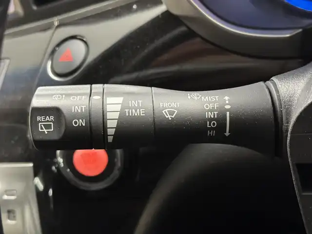 日産 エルグランド 250HWS アーバンクロム 三重県 2016(平28)年 4.1万km ブリリアントホワイトパール ガソリン/FF/純正 8インチ カーウイングスナビゲーションシステム*/（FM/AM/CD/DVD/MusicBox/TV/Bluetooth/AUX/USB/iPod）/純正 11インチ 後席モニター（リモコン・ワイヤレスヘッドホン付）*/インテリジェント アラウンドビューモニター（移動物検知機能付）/両側オートスライドドア/ドライブレコーダー 前方/ビルトイン ETC/安全/・アラモニ補助ソナー（前後）/・VDC（ビークルダイナミクスコントロール［TCS機能を含む］）＋ブレーキLSD/・SRS サイド＆カーテンエアバッグシステム/・EBD（電子制御制動力配分システム）/・ABS/など/装備/・100V電源*/・ハーフレザーシート/・オットマンシート（N/2nd）/・クルーズコントロール/・左右、前後独立オートエアコン/・オートライト/・アクティブAFS/・LEDヘッドライト ＆ フロントフォグライト/・ステアリングスイッチ/・電動格納ドアミラー/・プッシュスタート/・純正18inAW/・保/・スマートキーx1/など