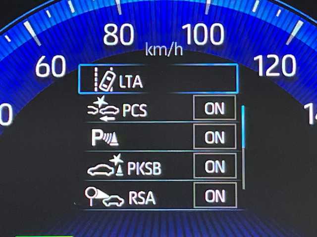 トヨタ カローラツーリング ハイブリッド ダブルバイビー 愛知県 2019(令1)年 2.2万km スパークリングブラックパールクリスタルシャイン モデリスタエアロ/純正9型ディスプレイオーディオナビ/レーダークルーズコントロール/シートヒーター/バックカメラ/コーナーセンサー/純正アルミホイール/ステアリングヒーター/LEDヘッドライト/オートマチックハイビーム/ドライブレコーダー/ETC/衝突軽減システム/フルセグ/Bluetooth/ステアリングスイッチ/スマートキー/プッシュスタート
