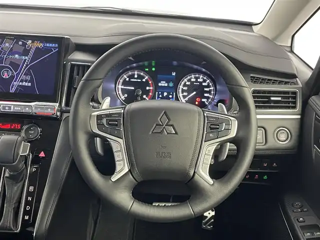 三菱 デリカＤ：５ ブラックエディション 埼玉県 2025(令7)年 0.5万km アメジストブラック ＡＬＰＩＮＥ１１インチナビ　マルチアラウンドモニター　ＢＳＭ　電動ステップ　ＥＴＣ　前後ドラレコ　黒レザー　ｅアシスト　レーダークルーズ　シートヒーター　ステアリングヒーター　ＨＤＭＩ　ＡＣ１００Ｖ