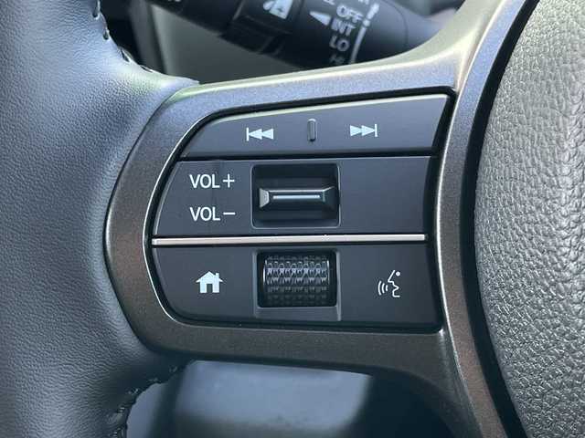 ホンダ フリード ハイブリット e:HEV クロスター 青森県 2025(令7)年 1.2万km トワイライトミストブラックパール 4WD/寒冷地仕様/純正11.4インチメモリナビ・フルセグTV/CD・DVD・Bluetooth・USB・SD/バックカメラ/合皮コンビシート/前席シートヒーター/両側パワースライドドア/ホンダセンシング/衝突軽減ブレーキ/前後誤発進抑制機能/追従クルーズコントロール/路外逸脱抑制機能/ブラインドスポットインフォメーション/オートハイビーム/純正ルーフラック/ワイパーデアイサー/LEDヘッドライト/オートライト/LEDフォグランプ/純正15インチアルミ