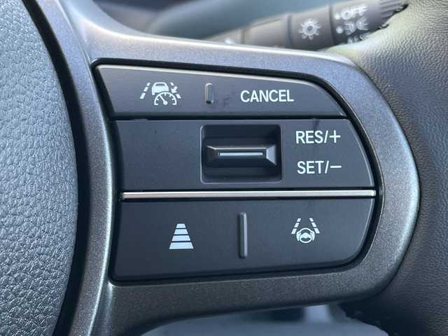 ホンダ フリード ハイブリット e:HEV クロスター 青森県 2025(令7)年 1.2万km トワイライトミストブラックパール 4WD/寒冷地仕様/純正11.4インチメモリナビ・フルセグTV/CD・DVD・Bluetooth・USB・SD/バックカメラ/合皮コンビシート/前席シートヒーター/両側パワースライドドア/ホンダセンシング/衝突軽減ブレーキ/前後誤発進抑制機能/追従クルーズコントロール/路外逸脱抑制機能/ブラインドスポットインフォメーション/オートハイビーム/純正ルーフラック/ワイパーデアイサー/LEDヘッドライト/オートライト/LEDフォグランプ/純正15インチアルミ