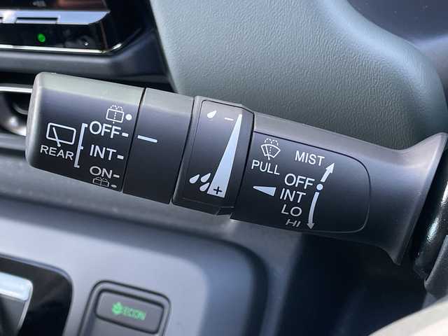 ホンダ フリード ハイブリット e:HEV クロスター 青森県 2025(令7)年 1.2万km トワイライトミストブラックパール 4WD/寒冷地仕様/純正11.4インチメモリナビ・フルセグTV/CD・DVD・Bluetooth・USB・SD/バックカメラ/合皮コンビシート/前席シートヒーター/両側パワースライドドア/ホンダセンシング/衝突軽減ブレーキ/前後誤発進抑制機能/追従クルーズコントロール/路外逸脱抑制機能/ブラインドスポットインフォメーション/オートハイビーム/純正ルーフラック/ワイパーデアイサー/LEDヘッドライト/オートライト/LEDフォグランプ/純正15インチアルミ