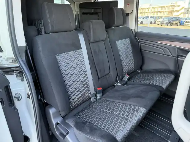 三菱 デリカＤ：５ G パワーパッケージ 東京都 2021(令3)年 4.1万km ウォームホワイトパール ALPINE11インチナビ/ALPINE10インチリアモニター/マルチアラウンドモニター/JAOS製/・フロントリアスキットバー/・リアラダー/・マッドガード/両側電動スライドドア/エレクトリックテールゲート/電動サイドロングステップ/レーダークルーズコントロール/デュアルセンサーブレーキ/ETC/パワーシート/シートヒーター/パドルシフト/LEDヘッドライト/フォグランプ/純正18インチAW