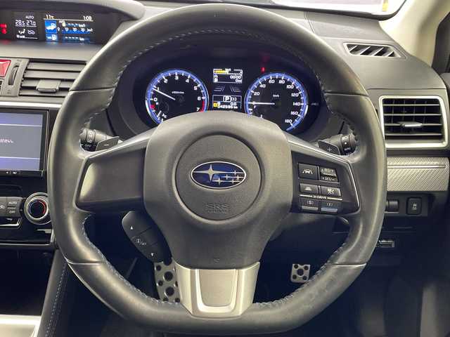 スバル レヴォーグ 1．6GT－S アイサイト 岐阜県 2015(平27)年 4.3万km クリスタルホワイトP 純正ナビ/　(AM/FM/CD/DVD/Bluetooth/フルセグTV)/バックカメラ/アイサイト/レーンキープアシスト/レーダークルーズコントロール/LEDヘッドライト/ETC/純正アルミホイール/純正フロアマット/ドアバイザー/電動パーキングブレーキ/パドルシフト/スペアキー