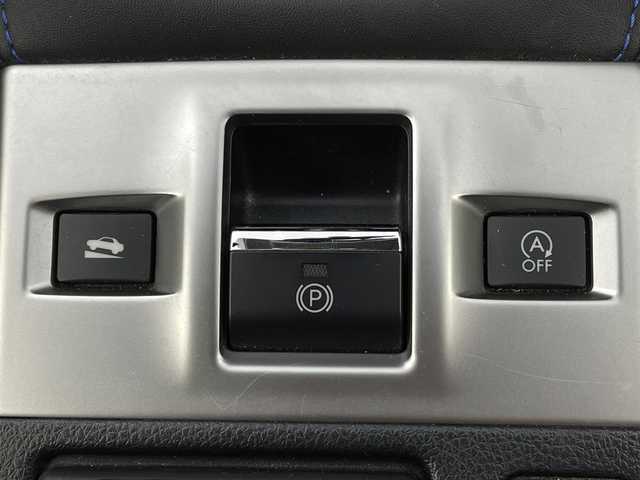 スバル レヴォーグ 1．6GT－S アイサイト 岐阜県 2015(平27)年 4.3万km クリスタルホワイトP 純正ナビ/　(AM/FM/CD/DVD/Bluetooth/フルセグTV)/バックカメラ/アイサイト/レーンキープアシスト/レーダークルーズコントロール/LEDヘッドライト/ETC/純正アルミホイール/純正フロアマット/ドアバイザー/電動パーキングブレーキ/パドルシフト/スペアキー