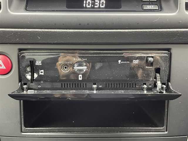 スバル レガシィ Ｂ４ 2．0GT スペックB 富山県 2006(平18)年 8.2万km オブシディアンブラックパール フルセグテレビ/社外AWスタッドレスタイヤ車載/ETC/レーダー探知機/パワーシート/6MT/4WD/横滑り防止装置/純正フロアマット/ドアバイザー/リアスポイラー/パワーステアリング/パワーウインドウ
