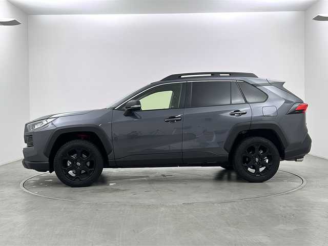 トヨタ ＲＡＶ４ アドベンチャー オフロードPKGⅡ 群馬県 2024(令6)年 1.3万km グレーメタリック 純正１０．５型ナビ　全周囲カメラ　電子ミラー　ＬＥＤリヤフォグランプ　電動リアゲート　レザーシート　シートヒーター／エアシート　ステアリングヒーター　前後ドラレコ　ビルトインＥＴＣ２．０　禁煙