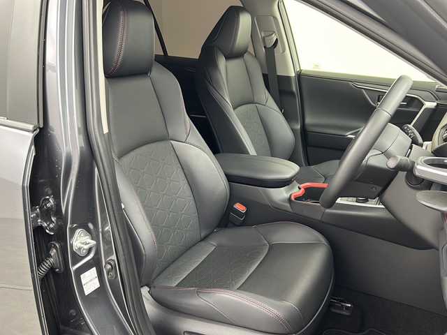 トヨタ ＲＡＶ４ アドベンチャー オフロードPKGⅡ 群馬県 2024(令6)年 1.3万km グレーメタリック 純正１０．５型ナビ　全周囲カメラ　電子ミラー　ＬＥＤリヤフォグランプ　電動リアゲート　レザーシート　シートヒーター／エアシート　ステアリングヒーター　前後ドラレコ　ビルトインＥＴＣ２．０　禁煙