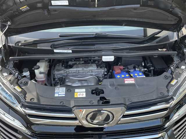トヨタ ヴェルファイア Z Gエディション 青森県 2019(令1)年 6.7万km ブラック ・4WD/・本革シート/・純正SDナビ（アルパイン）/・フルセグ/・CD/DVD/SD/Bluetooth/・バックカメラ/・プッシュスタート/・スマートキー/・衝突被害軽減ブレーキ/・レーダークルーズコントロール/・レーンキープアシスト/・パワーバックドア/・コーナーセンサー/・横滑り防止/・LEDヘッドライト/・オートライト/・オートマチックハイビーム/・全席パワーシート/・前席エアシート/・シートメモリー/・オットマン/・ハンドルヒーター/・両側パワースライドドア/・純正ビルドインETC2.0/・純正ドライブレコーダー/・純正フロアマット/・純正ドアバイザー/・純正18AW/・保証書/・取扱説明書