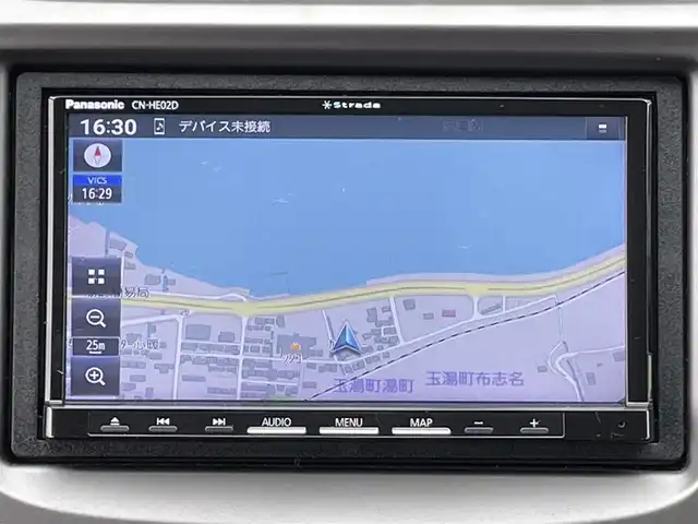 ホンダ フィット G 島根県 2013(平25)年 5.2万km プレミアムホワイトパール 社外ナビ/CD/DVD/DTV/Bluetooth/バックカメラ/リモコンキー /電動格納ミラー/純正フロアマット/ドアバイザー/ヘッドライトレベライザー