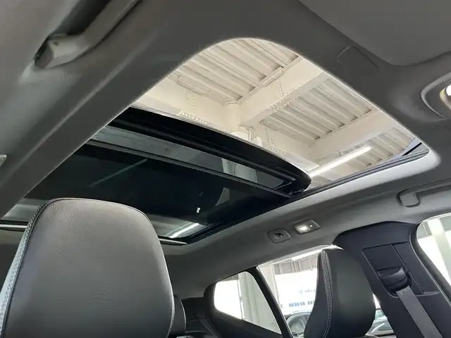 ボルボ ボルボ ＸＣ４０ アルティメットB4 AWD ダークED 山形県 2022(令4)年 2.4万km 青 harman/kardon/パノラマサンルーフ/ルーフレール/360°カメラ/黒レザーシート/AppleCarPlay/AndroidAuto/PilotAssist/レーンキープアシスト/コーナーセンサー/ワイアレスチャージャー/電動リアゲート/前後ドライブレコーダー
