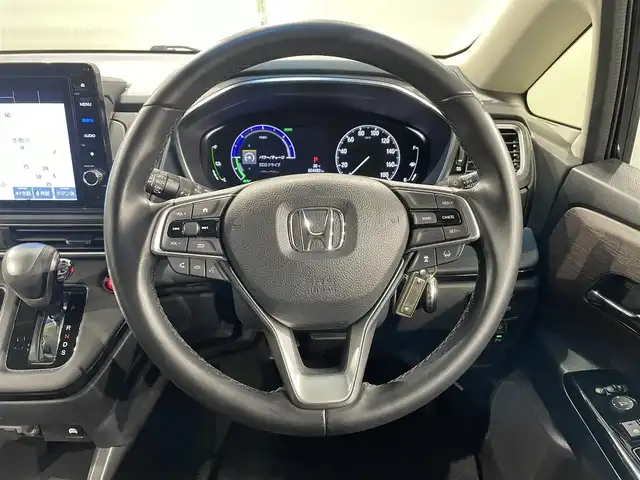 ホンダ オデッセイ ハイブリッド e:HEVアブソルート EX 愛知県 2021(令3)年 2.5万km プレミアムヴィーナスブラックP 純正９インチナビ/フルセグ/両側電動スライドドア/ホンダセンシング/全方位カメラ/コーナーセンサー/純正１７インチアルミ/ETC2.0/ブラインドスポットモニター/パワーバックドア/LEDヘッドライト/フォグランプ/オートライト/オートハイビーム/レーダークルーズコントロール/パワーシート/キーレス/ドライブレコーダー/電動格納ミラー/プッシュスタート/AC100V/Wエアコン/電動パーキングブレーキ/オートブレーキホールド/HDMI