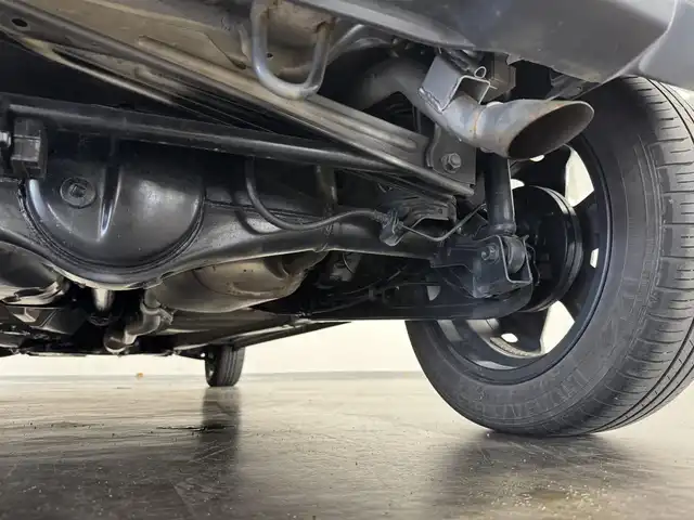 スズキ ハスラー Jスタイル ターボ 三重県 2021(令3)年 5.7万km ブルーイッシュブラックパール マイルドハイブリッド・ターボ/フルタイム4WD（前輪駆動ベース）/MTモード付インパネCVT/純正9インチナビ/（CD/DVD/FM/AM/Bluetooth/USB/iPod/SmartDeviceLink/Apple CarPlay/AndroidAuto）/【OP】全方位モニター/ドライブレコーダー 前後/ビルトイン ETC/【OP】ルーフレール/スズキセーフティサポート/・デュアルカメラブレーキサポート/・車線逸脱警報機能／ふらつき警報機能／車線逸脱抑制機能/・アダプティブクルーズコントロール（全車速追従機能付）/・リヤパーキングセンサー/・標識認識機能（車両進入禁止、はみ出し通行禁止、最高速度、一時停止）/など/装備/【4WD車限定装備】/●スノーモードスイッチ/●グリップコントロール/●ヒルディセントコントロール/その他装備/・シートヒーター（D/N）/・オートエアコン/・オートライト/・LED ヘッドランプ＋フロントフォグランプ/・ハイビームアシスト/・パドルシフト/・ステアリングスイッチ/・プッシュスタート/・電動格納ドアミラー（ウインカーランプ付）/・純正15inAW/・保/取/ナビ取/・スマートキーx2/など