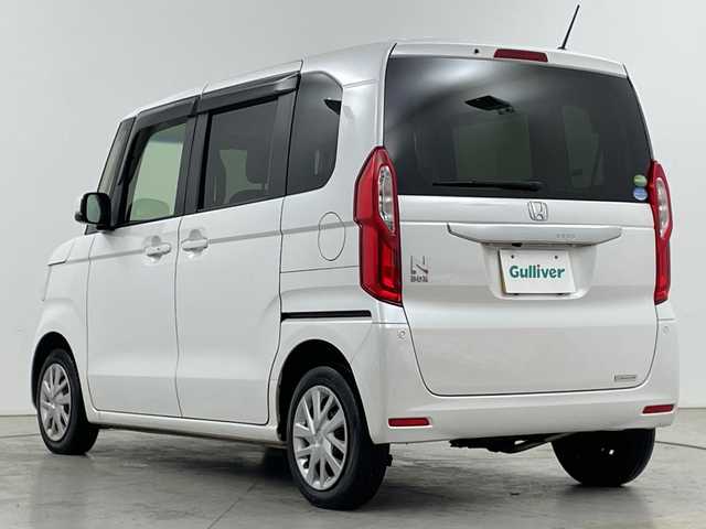 ホンダ Ｎ ＢＯＸ G L ホンダセンシング 道央・札幌 2018(平30)年 3.6万km プラチナホワイトパール ・4WD /ホンダセンシング/・衝突被害軽減ブレーキ/・レーダークルーズコントロール/・社外HDDナビ　/・フルセグ/BT/CD/DVD/SD/HDD/・バックカメラ/・片側パワースライドドア/・シートヒーター/・レーンキープアシスト/・ステアリングスイッチ/・ETC/ECON/・LEDオートライト/オートハイビーム/・プッシュスタート/・一体型純正エンジンスターター/・冬タイヤ社外AW積込