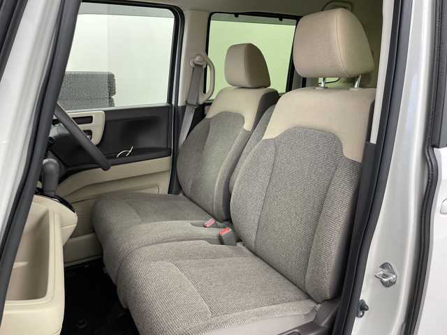 ホンダ Ｎ ＢＯＸ G L ホンダセンシング 道央・札幌 2018(平30)年 3.6万km プラチナホワイトパール ・4WD /ホンダセンシング/・衝突被害軽減ブレーキ/・レーダークルーズコントロール/・社外HDDナビ　/・フルセグ/BT/CD/DVD/SD/HDD/・バックカメラ/・片側パワースライドドア/・シートヒーター/・レーンキープアシスト/・ステアリングスイッチ/・ETC/ECON/・LEDオートライト/オートハイビーム/・プッシュスタート/・一体型純正エンジンスターター/・冬タイヤ社外AW積込