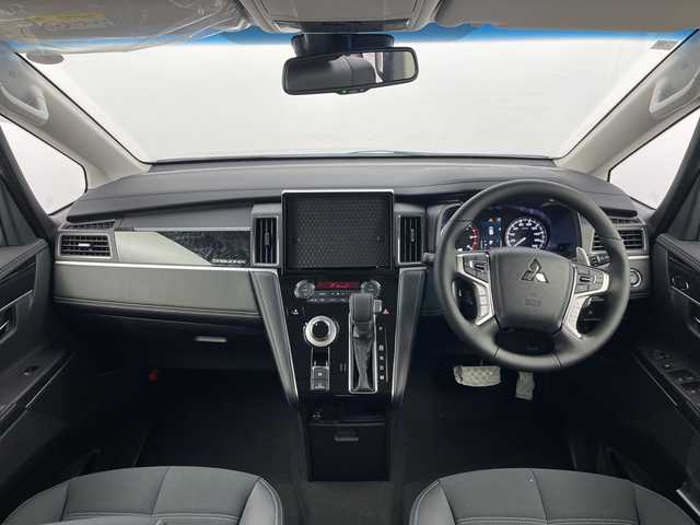 三菱 デリカＤ：５ シャモニー 群馬県 2025(令7)年 0.1千km パールⅡ 登録済未使用車　ＢＳＭ　電動リアゲート　アダプティブクルーズコントロール　衝突被害軽減ブレーキ　レーンアシスト　パドルシフト　両側電動スライドドア　ハーフレザーシート　シートヒーター　LED　禁煙車