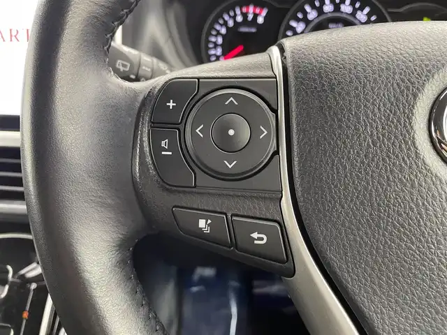 トヨタ ヴォクシー ZS 煌Ⅲ 宮城県 2020(令2)年 5.8万km ホワイトパールクリスタルシャイン 両側パワースライドドア/アルパイン11型ナビ/(TV/CD/DVD/SD/iPod/BT/HDMI/WiFi)/フリップダウンモニター/両側パワースライドドア/バックカメラ/ETC/クルーズコントロール/プッシュスタート/スマートキー/スペアキー/オートライト/オートマチックハイビーム/LEDヘッドライト/フォグランプ/ヘッドライトレベライザー/ドアバイザー/純正16インチアルミホイール/フロアマット