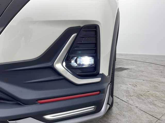 日産 キックス X 愛知県 2021(令3)年 2.7万km ブリリアントホワイトパール /禁煙車//BUSOUエアロ//純正ナビ(MM320D-L)//フルセグTV//ETC//バックカメラ//アラウンドビューモニター//プロパイロット//エマージェンシーブレーキ//レーンディパーチャーウォーニング//踏み間違い防止//ふらつき警報//フロント&バックソナー//LEDヘッドライト//オートライト//LEDフォグランプ//合皮コンビシート//前席シートヒーター//純正17インチアルミホイール//純正ドアバイザー//純正フロアマット//革巻きステアリング//ステアリングスイッチ//ステアリングヒーター//プッシュスタート//電動格納ミラーウィンカー//アイドリングストップ//電子パーキングブレーキ//ブレーキホールド//新車保証書・取扱説明書//スペアキー