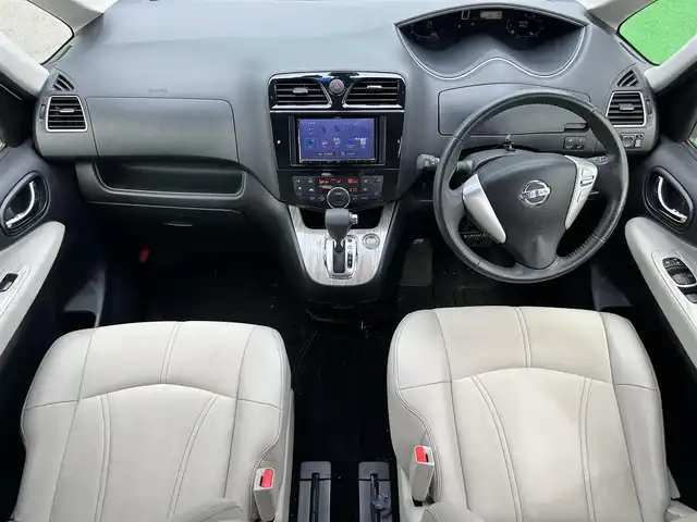 日産 セレナ ハイウェイS G Sハイブリッド 奈良県 2014(平26)年 7.9万km ブルームーンホワイトP KENWOODナビ（MDV-L505）/（フルセグ／ＢＴ／ＣＤ／ＤＶＤ）/Eonon10インチフリップダウンモニター/バックカメラ/レーンキープアシスト/両側パワースライドドア/ハーフレザーシート（ベージュ）/前方ドライブレコーダー/ＥＴＣ/純正16インチＡＷ