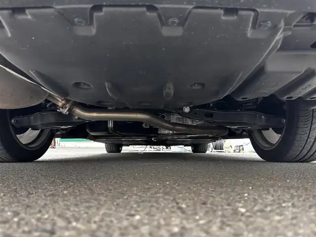 レクサス ＥＳ 300h バージョンL 宮城県 2020(令2)年 2.6万km グラファイトブラックガラスフレーク ムーンルーフ/セーフティシステムプラス/・プリクラッシュセーフティ/・レーントレーシングアシスト/・アダプティブハイビームシステム/・レーダークルーズコントロール/・ロードサインアシスト/ブラインドスポットモニター/パーキングサポートブレーキ（静止物/後方接近車両/後方歩行者）/カラーヘッドアップディスプレイ/純正ナビ/・CD/DVD/・Bluetooth/・フルセグTV/パノラミックビューモニター/ビルトインETC2.0/ドライブレコーダー/AC100V/1500W/ハンズフリーパワートランクリッド/本革シート/シートヒーター/ベンチレーション/パワーシート（運転席メモリー機能付）/電動リクライニングシート/革巻きステアリング/ステアリングヒーター/電動パーキングブレーキ/ブレーキホールド/3眼フルLEDヘッドランプ/シーケンシャルターンランプ/オートライト/スマートキー＆プッシュスタート/電動サンシェード（リア）/電動格納ミラー/純正18インチAW/純正フロアマット/W/サイド/カーテンエアバッグ