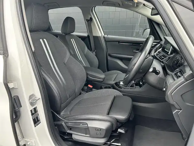 ＢＭＷ ２１８ｄ アクティブツアラー スポーツ 埼玉県 2018(平30)年 3.4万km 白 黒半革シート/純正ナビ/アドバンスドアクティブセーフティパッケージ/パーキングサポートパッケージ /コンフォートパッケージ /アンビエントライト /バックカメラ /シートヒータ /パワーバックドア /Bluetooth /インテリジェントセーフティ