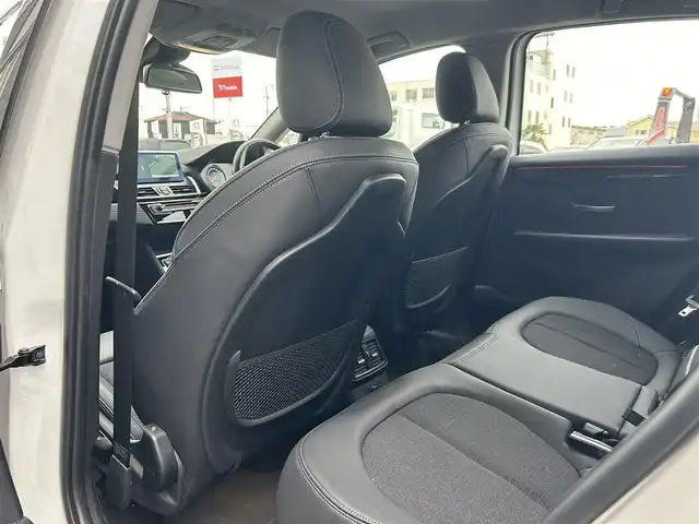 ＢＭＷ ２１８ｄ アクティブツアラー スポーツ 埼玉県 2018(平30)年 3.4万km 白 黒半革シート/純正ナビ/アドバンスドアクティブセーフティパッケージ/パーキングサポートパッケージ /コンフォートパッケージ /アンビエントライト /バックカメラ /シートヒータ /パワーバックドア /Bluetooth /インテリジェントセーフティ