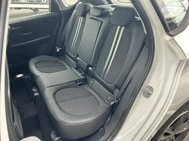 ＢＭＷ ２１８ｄ アクティブツアラー スポーツ 埼玉県 2018(平30)年 3.4万km 白 黒半革シート/純正ナビ/アドバンスドアクティブセーフティパッケージ/パーキングサポートパッケージ /コンフォートパッケージ /アンビエントライト /バックカメラ /シートヒータ /パワーバックドア /Bluetooth /インテリジェントセーフティ