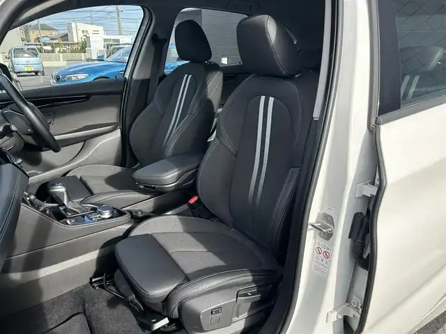 ＢＭＷ ２１８ｄ アクティブツアラー スポーツ 埼玉県 2018(平30)年 3.4万km 白 黒半革シート/純正ナビ/アドバンスドアクティブセーフティパッケージ/パーキングサポートパッケージ /コンフォートパッケージ /アンビエントライト /バックカメラ /シートヒータ /パワーバックドア /Bluetooth /インテリジェントセーフティ