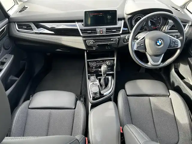 ＢＭＷ ２１８ｄ アクティブツアラー スポーツ 埼玉県 2018(平30)年 3.4万km 白 黒半革シート/純正ナビ/アドバンスドアクティブセーフティパッケージ/パーキングサポートパッケージ /コンフォートパッケージ /アンビエントライト /バックカメラ /シートヒータ /パワーバックドア /Bluetooth /インテリジェントセーフティ