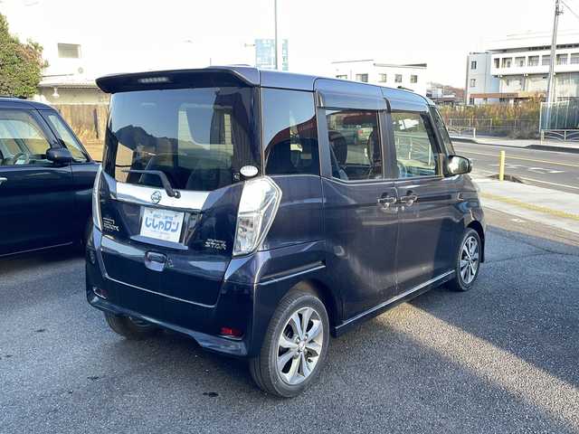 日産 デイズ ルークス ハイウェイスターターボ 神奈川県 2014(平26)年 8.3万km プレミアムパープルP (株)IDOMが運営する【じしゃロン秦野店】の自社ローン専用車両になります。こちらは現金またはオートローンご利用時の価格です。自社ローンご希望の方は別途その旨お申付け下さい/・メモリナビ/・ワンセグテレビ/・全方位バックカメラ/・両側パワースライドドア/・ETC/・Bluetooth接続/・DVD再生機能