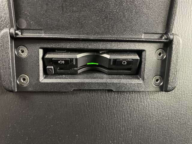 マツダ ロードスター ＲＦ S 愛知県 2018(平30)年 2.3万km マシーングレープレミアムM 禁煙車/６速ＭＴ/純正7インチナビ/（ワンセグTV/Bluetooth/USB/AM/FM）/バックカメラ/フロントエアロ/リトラクタブルハードトップ/i-ActiveSense/・衝突軽減ブレーキ/・車線逸脱警報システム/・ブラインドスポットモニター/・交通標識認識システム/・リアクロストラフィックアラート/・ハイビームコントロール/クルーズコントロール/ＥＴＣ/ドライブレコーダー/シートヒーター/アイドリングストップ/純正１７インチアルミホイール/スマートキー/スペアキー1本/プッシュスタート/LEDヘッドライト/フロントフォグランプ/横滑り防止装置/純正フロアマット/オートエアコン