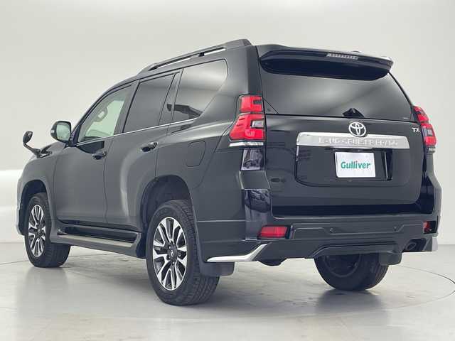 トヨタ ランドクルーザー プラド TX Lパッケージ 愛知県 2021(令3)年 3.3万km ブラック サンルーフ/モデリスタエアロ/社外ナビ（AVIC-RW711）/・フルセグTV/・CD/DVD/・Bluetooth接続/・USB入力/バックカメラ/レーダークルーズコントロール/本革シート/シートヒーター／シートベンチレーション/パワーシート/ビルトインＥＴＣ/ルーフレール/LEDオートライト・オートハイビーム/フォグランプ/センターデフロック/ダウンヒルアシスト/純正アルミホイール/純正フロアマット