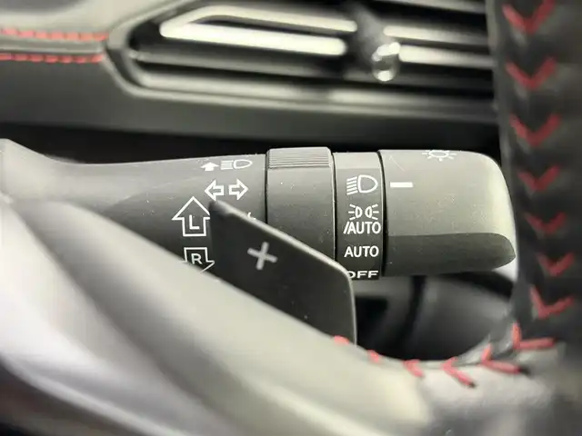 スバル レヴォーグ 1．8STIスポーツ EX 愛知県 2024(令6)年 4.3万km アイスシルバーメタリック アイサイト/11.6インチディスプレイオーディオ/・フルセグTV/・Bluetooth/ハマンカードサウンド/ドライブレコーダー/バックカメラ/革巻きステアリング/ステアリングリモコン/パドルシフト/ビルトインETC/レザーシート/シートヒーター/電動パーキングシステム/コーナーセンサー/LEDライト/フォグランプ/自動防眩ミラー/アラウンドビューカメラ