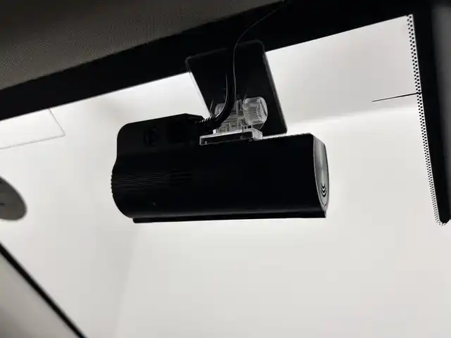 スバル レヴォーグ 1．8STIスポーツ EX 愛知県 2024(令6)年 4.3万km アイスシルバーメタリック アイサイト/11.6インチディスプレイオーディオ/・フルセグTV/・Bluetooth/ハマンカードサウンド/ドライブレコーダー/バックカメラ/革巻きステアリング/ステアリングリモコン/パドルシフト/ビルトインETC/レザーシート/シートヒーター/電動パーキングシステム/コーナーセンサー/LEDライト/フォグランプ/自動防眩ミラー/アラウンドビューカメラ