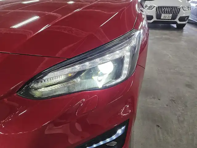 スバル インプレッサ スポーツ 2．0i－S アイサイト 宮崎県 2016(平28)年 5.6万km ピュアレッド 4WD/純正8型ナビ/フルセグTV/バックカメラ/全車速追従機能付クルーズコントロール/アイサイトver3/・衝突被害軽減ブレーキ/・車線逸脱防止支援/・前後誤発進抑制/ステアリング連動LEDヘッドランプ/革巻きステアリング/パドルシフト/前席パワーシート/純正18インチアルミホイール/スマートキー/プッシュエンジンスタート/禁煙車