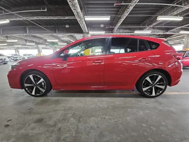 スバル インプレッサ スポーツ 2．0i－S アイサイト 宮崎県 2016(平28)年 5.6万km ピュアレッド 4WD/純正8型ナビ/フルセグTV/バックカメラ/全車速追従機能付クルーズコントロール/アイサイトver3/・衝突被害軽減ブレーキ/・車線逸脱防止支援/・前後誤発進抑制/ステアリング連動LEDヘッドランプ/革巻きステアリング/パドルシフト/前席パワーシート/純正18インチアルミホイール/スマートキー/プッシュエンジンスタート/禁煙車
