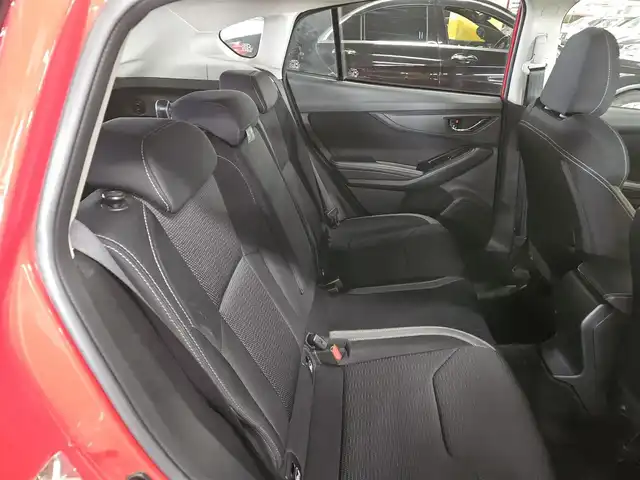 スバル インプレッサ スポーツ 2．0i－S アイサイト 宮崎県 2016(平28)年 5.6万km ピュアレッド 4WD/純正8型ナビ/フルセグTV/バックカメラ/全車速追従機能付クルーズコントロール/アイサイトver3/・衝突被害軽減ブレーキ/・車線逸脱防止支援/・前後誤発進抑制/ステアリング連動LEDヘッドランプ/革巻きステアリング/パドルシフト/前席パワーシート/純正18インチアルミホイール/スマートキー/プッシュエンジンスタート/禁煙車