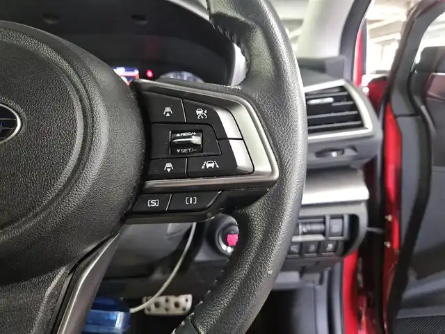 スバル インプレッサ スポーツ 2．0i－S アイサイト 宮崎県 2016(平28)年 5.6万km ピュアレッド 4WD/純正8型ナビ/フルセグTV/バックカメラ/全車速追従機能付クルーズコントロール/アイサイトver3/・衝突被害軽減ブレーキ/・車線逸脱防止支援/・前後誤発進抑制/ステアリング連動LEDヘッドランプ/革巻きステアリング/パドルシフト/前席パワーシート/純正18インチアルミホイール/スマートキー/プッシュエンジンスタート/禁煙車