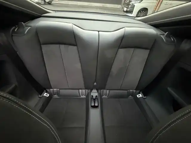 アウディ ＴＴクーペ 2．0 TFSI クワトロ 京都府 2015(平27)年 2.6万km ブリリアントレッド  4WDターボ/ Sラインパッケージ/ アシスタンスパッケージ/ ワンオーナー/ Sラインアルカンターラ/革コンビシート/・　前席パワーシート/ バーチャルコックピット12.3インチフル液晶メーター/・　MMIナビゲーション/・　フルセグ/CD/DVD/BTオーディオ/・　リヤビューカメラ/ 前後パーキングシステム/ クルーズコントロール/ パドルシフト/ 純正18インチアルミホイール/ スマートキー２個/ ETC2.0/ 横滑り防止機能/ LEDヘッドランプ/ 車両取説/ 新車時保証書