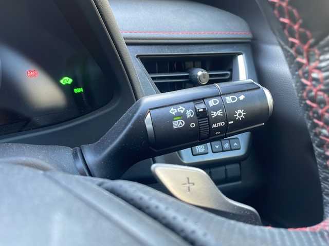 レクサス ＵＸ 250h Fスポーツ 大阪府 2019(令1)年 9.9万km ホワイトノーヴァガラスフレーク セーフティセンス/メーカー純正ナビ/バックモニター/ビルトインETC/前後ドライブレコーダー/三連眼LEDヘッドライト/フォグランプ/クラランスソナー/前席シートヒーター/ハンドルヒーター/革巻きステアリング/純正マット/保証書/取扱説明書/スペアキー２本