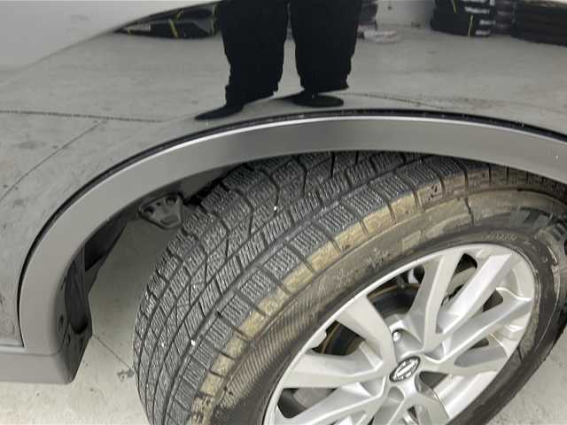 日産 エクストレイル ハイブリッド 20Xi レザーエディション 宮城県 2020(令2)年 7.4万km ダイヤモンドブラック 禁煙車/ガラスルーフ/プロパイロット/エマージェンシーブレーキ/セーフティ・シールドスイッチ/車線逸脱警報/車線逸脱防止支援システム/後方車両検知警報/オートマチックハイビーム/アダプティブヘッドライト/ソナー/インテリジェントルームミラー/アラウンドビューモニター/純正8インチナビ/（BT.AM.FM.CD.DVD.SD.Ipod.）/フルセグテレビ/純正ドライブレコーダー/ビルトインETC/電動リアゲート/電動パーキングブレーキ/AUTOHOLD/全席シートヒーター/タン革シート/シートカバー/革巻きステアリング/ステアリングスイッチ/プッシュスタート/スマートキー/純正フロアマット/ルーフレール/LEDヘッドライト/フォグランプ/純正17インチアルミホイール/横滑り防止機能/アイドリングストップ