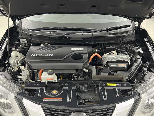 日産 エクストレイル ハイブリッド 20Xi レザーエディション 宮城県 2020(令2)年 7.4万km ダイヤモンドブラック 禁煙車/ガラスルーフ/プロパイロット/エマージェンシーブレーキ/セーフティ・シールドスイッチ/車線逸脱警報/車線逸脱防止支援システム/後方車両検知警報/オートマチックハイビーム/アダプティブヘッドライト/ソナー/インテリジェントルームミラー/アラウンドビューモニター/純正8インチナビ/（BT.AM.FM.CD.DVD.SD.Ipod.）/フルセグテレビ/純正ドライブレコーダー/ビルトインETC/電動リアゲート/電動パーキングブレーキ/AUTOHOLD/全席シートヒーター/タン革シート/シートカバー/革巻きステアリング/ステアリングスイッチ/プッシュスタート/スマートキー/純正フロアマット/ルーフレール/LEDヘッドライト/フォグランプ/純正17インチアルミホイール/横滑り防止機能/アイドリングストップ