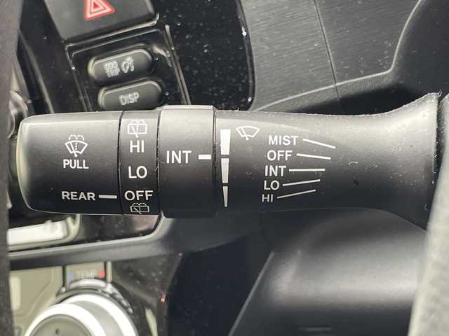 トヨタ アクア S 千葉県 2017(平29)年 7.2万km ライムホワイトパールクリスタルシャイン 禁煙車/純正ナビ/・NSZT-W66T/・CD/DVD/BT/フルセグ/バックカメラ/ウィンカーミラー/ビルトインETC2.0/スマートキー/オートライト/シートリフター/踏み間違い加速抑制システム/プッシュスタート/電動格納ミラー/純正ホイールキャップ/ヘッドライトレベライザー/純正フロアマット